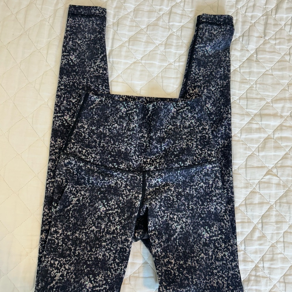 Lululemon Fold Over  Floral Dark Leggings High Rise Sports Yoga Pant Size 4
